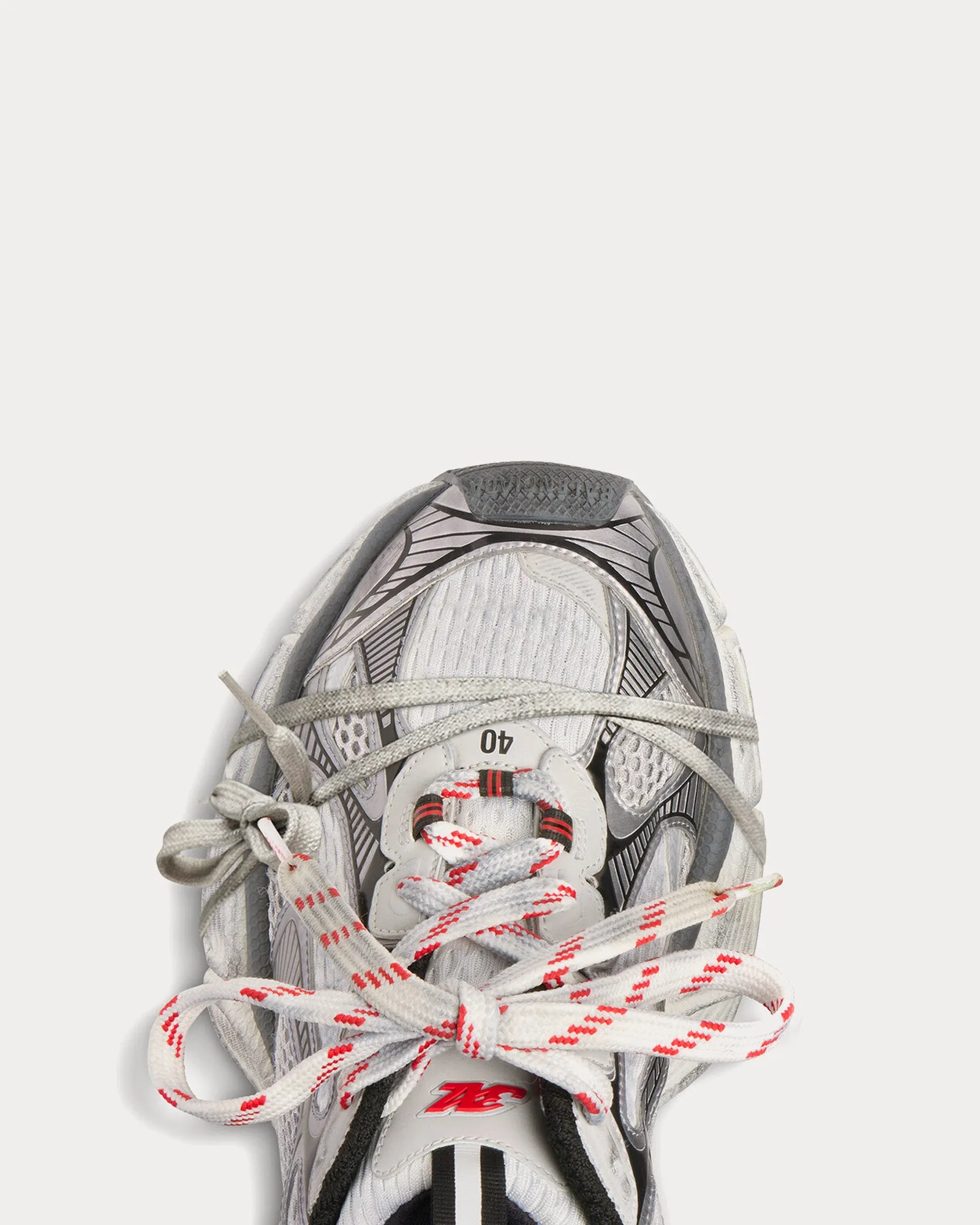 3XL Mesh & Polyurethane Grey / White / Red Low Top Sneakers