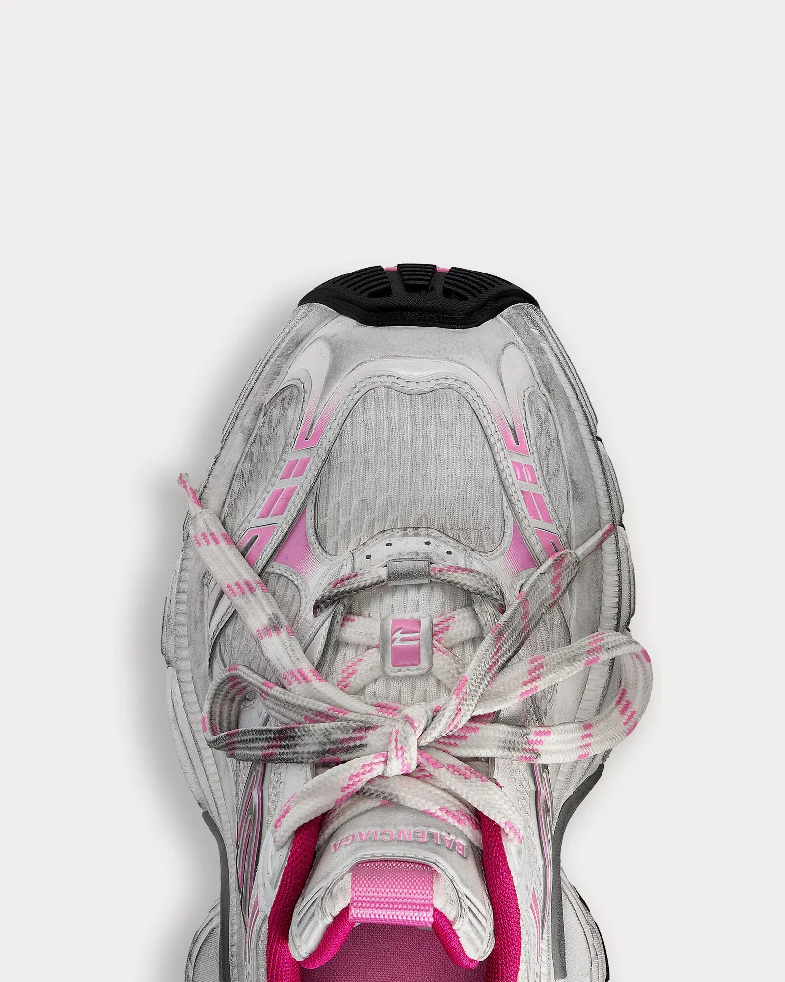 6XL Mesh, Polyurethane & Polyester White / Light Pink / Grey / Black Low Top Sneakers