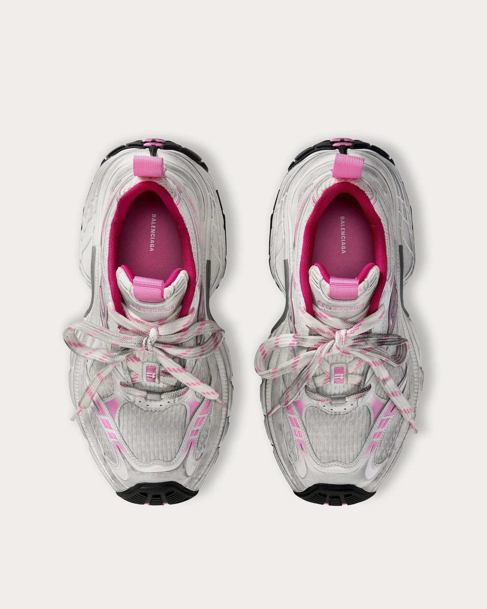 6XL Mesh, Polyurethane & Polyester White / Light Pink / Grey / Black Low Top Sneakers