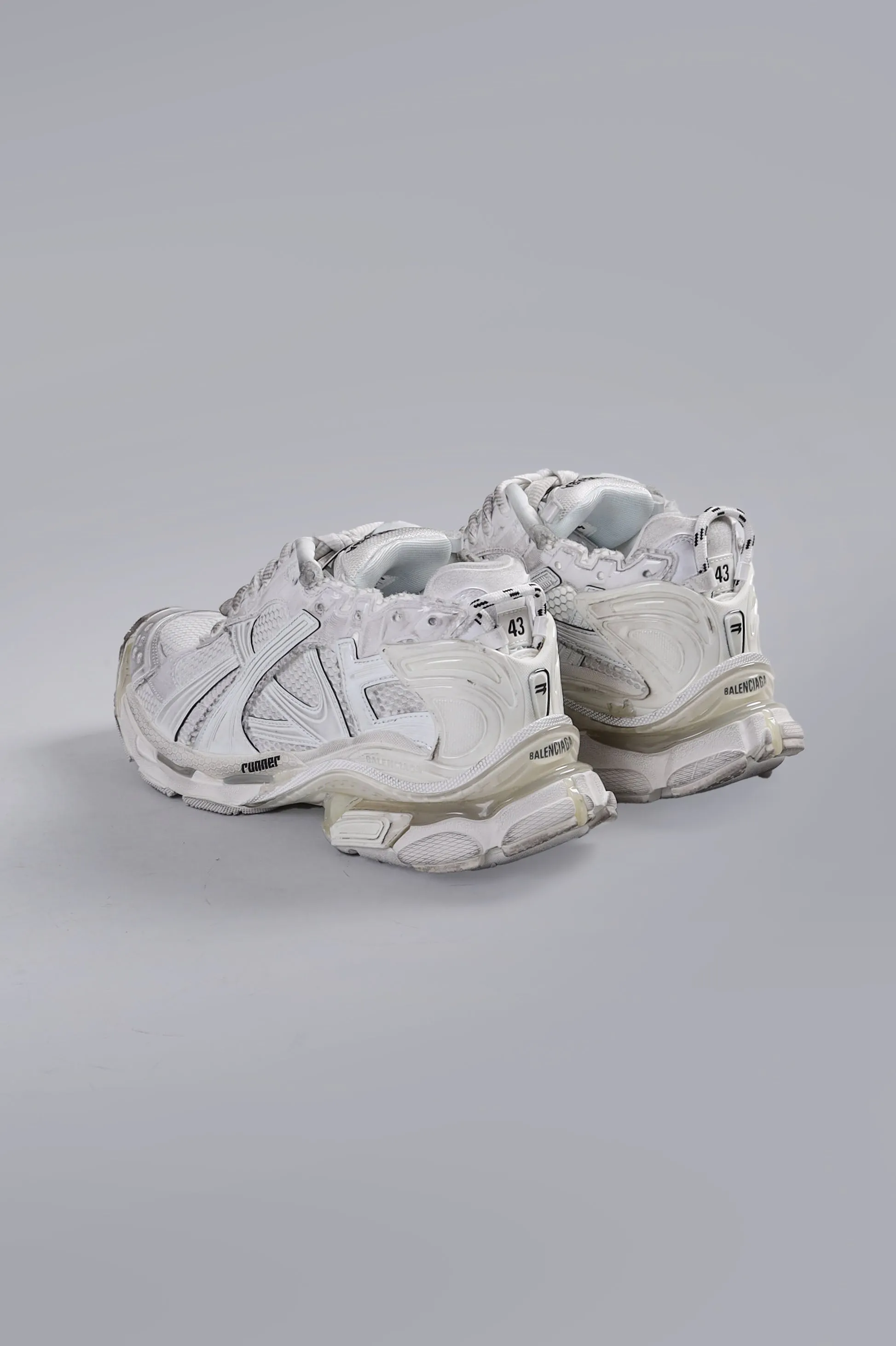 Runner White